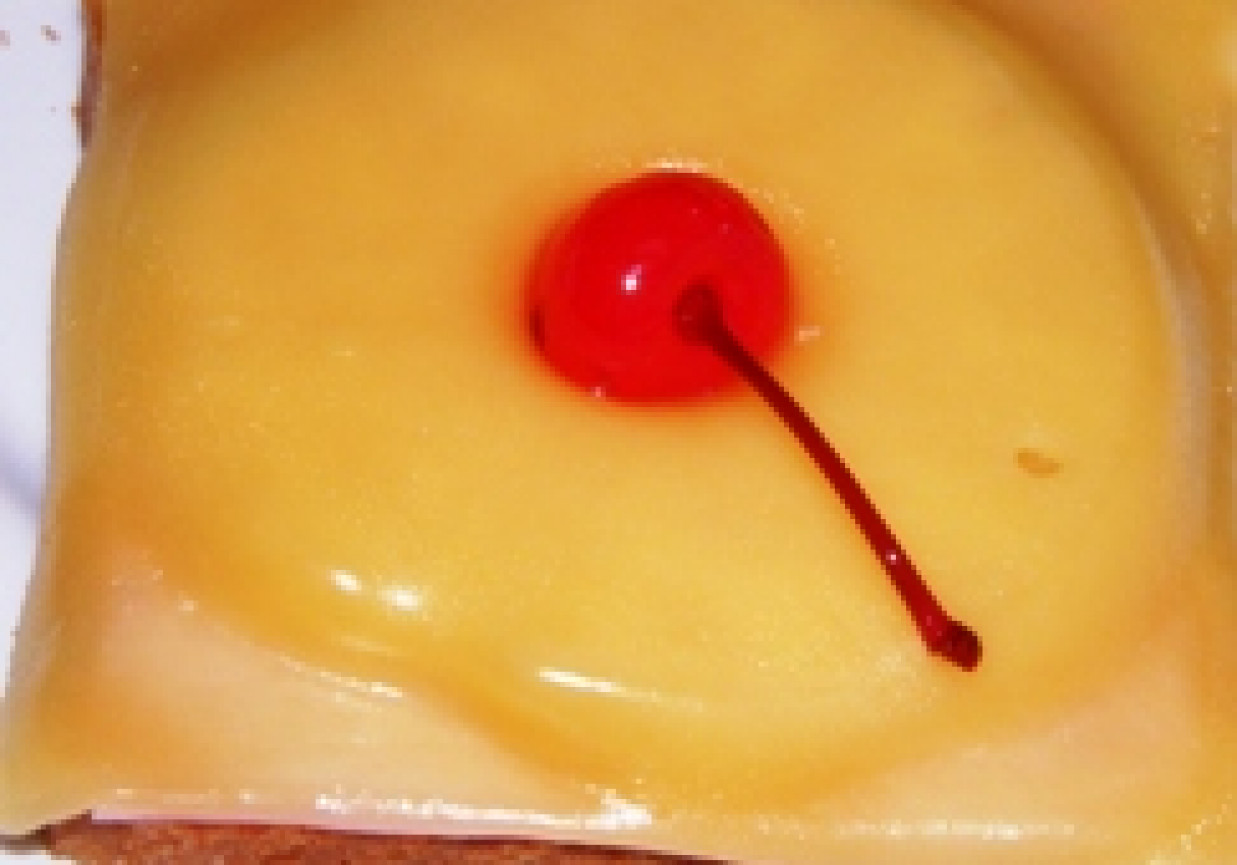 tosty hawajskie w dwoch odslonach foto