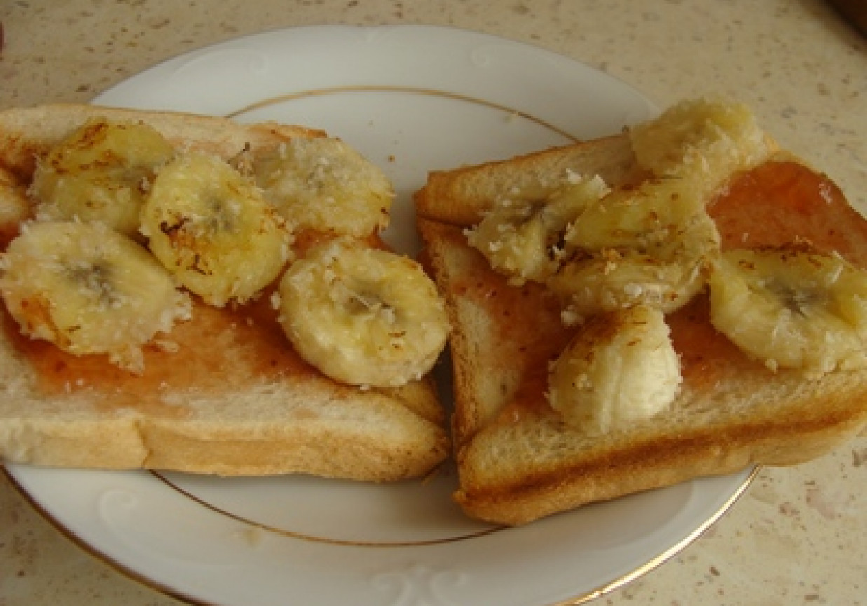 tosty z bananami foto