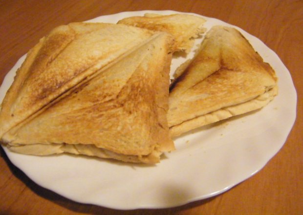 Fotografia przedstawiająca Tosty z serem