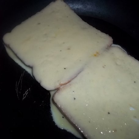 Krok 3 - Tosty ze śmietaną foto