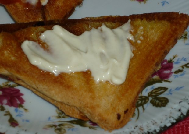 Fotografia przedstawiająca tosty
