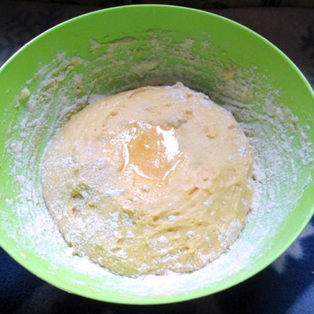 Krok 2 - Tradycyjna babka wielkanocna foto