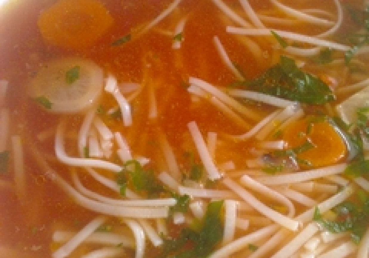 Tradycyjna pomidorówka foto