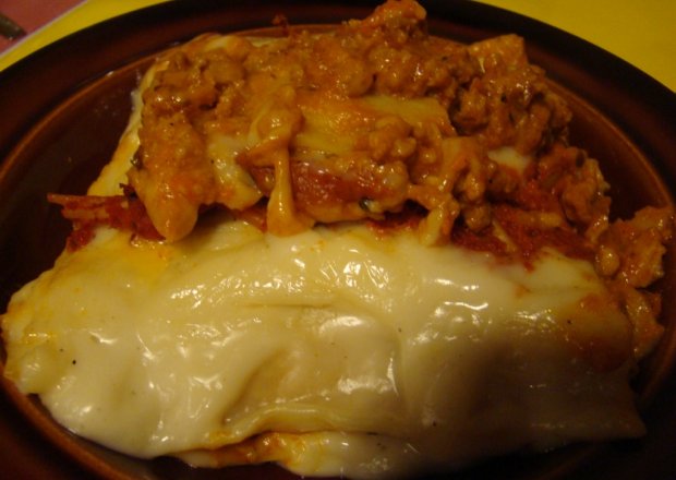 Fotografia przedstawiająca Tradycyjne lasagne