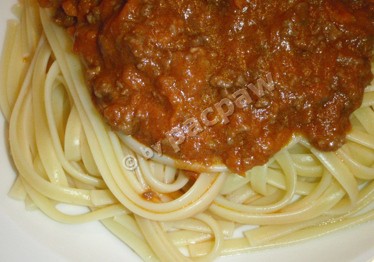 Tradycyjne spaghetti bolognese foto
