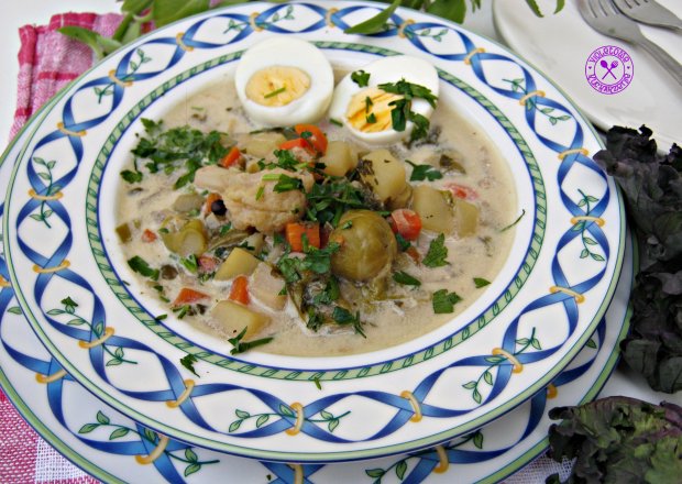 Tradycyjne zupy podane w nietradycyjny sposób foto