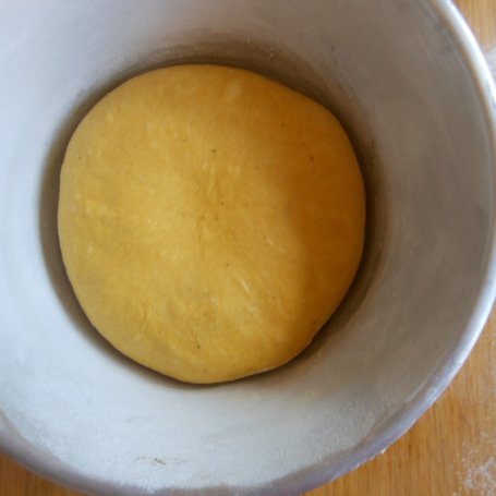 Krok 10 - Tradycyjny włoski chleb wielkanocny (serowy)  foto
