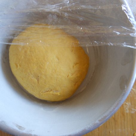 Krok 8 - Tradycyjny włoski chleb wielkanocny (serowy)  foto