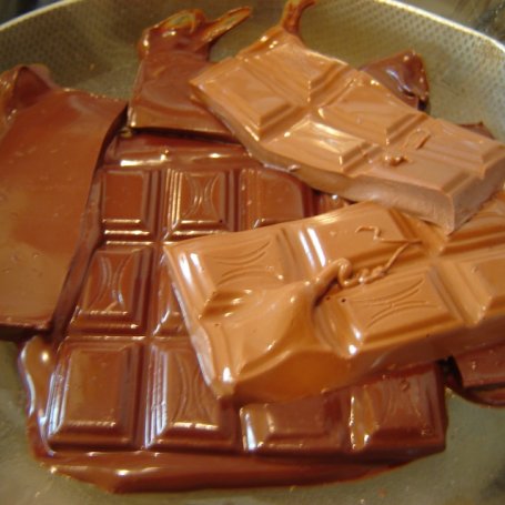 Krok 1 - Trufelki czekoladowe (dinusie) foto