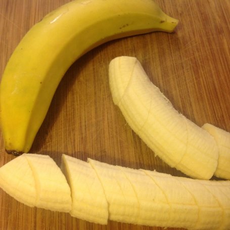 Krok 2 - Truskawkowo- bananowa maślanka foto