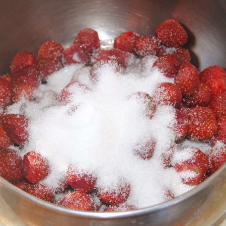 Krok 2 - Truskawkowy sorbet foto