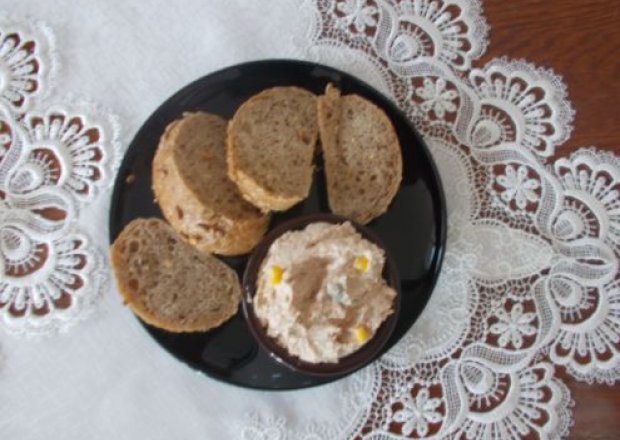 Fotografia przedstawiająca Tuńczyk z serem białym