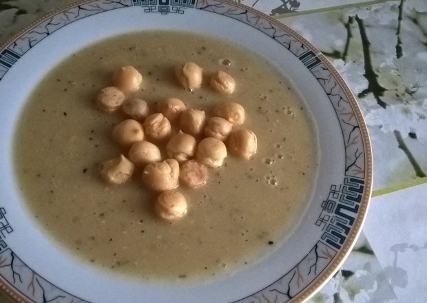 Fotografia przedstawiająca Turecka zupa-krem z kukurydzy