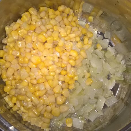 Krok 2 - Turecka zupa-krem z kukurydzy foto