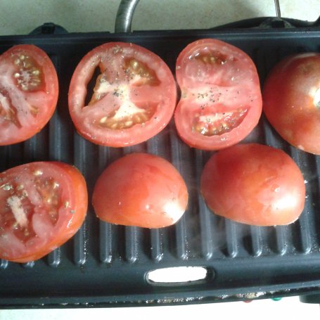 Krok 1 - Twarogowa pasta z grillowanymi pomidorami foto