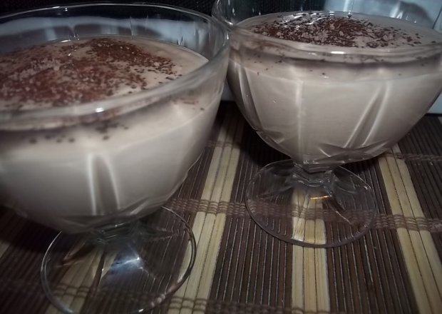 Fotografia przedstawiająca Twarogowy deser z czekoladą