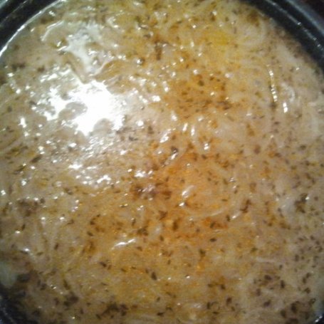 Krok 3 - Tymiankowa zupa cebulowa foto