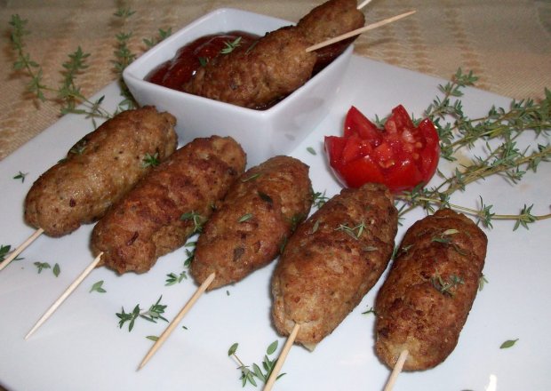 Fotografia przedstawiająca Tymiankowe kebaby z indyka