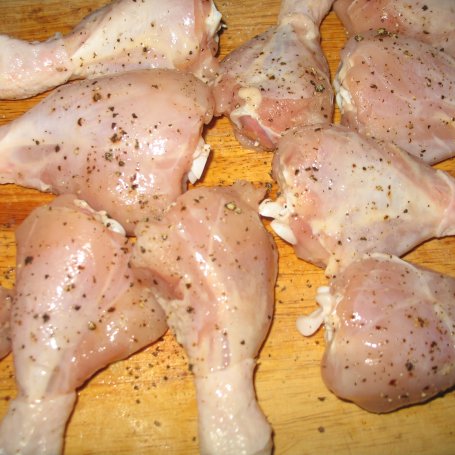 Krok 1 - Udka kurczaka zapiekane w sosie wrzywnym foto