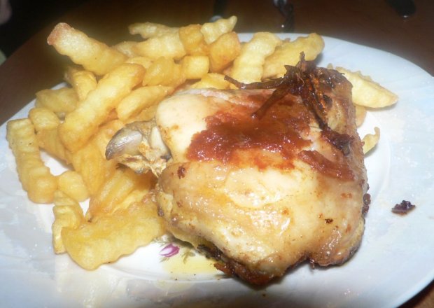 Fotografia przedstawiająca Udka z kurczaka pikantne