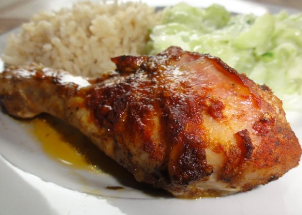 Fotografia przedstawiająca Udka z kurczaka po meksykańsku