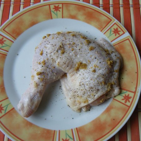 Krok 1 - Udka z kurczaka w kostce rosołowej foto
