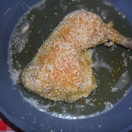 Krok 3 - Udka z kurczaka w sezamie foto