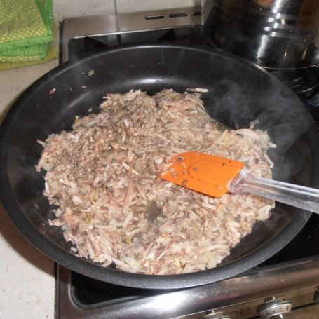 Krok 2 - Udka z pieczarkowym nadzieniem foto