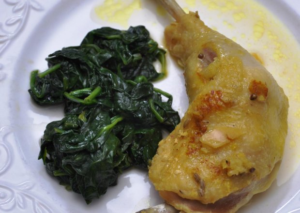 Fotografia przedstawiająca Udo z kurczaka w kiszonych cytrynach, imbirze i czosnku