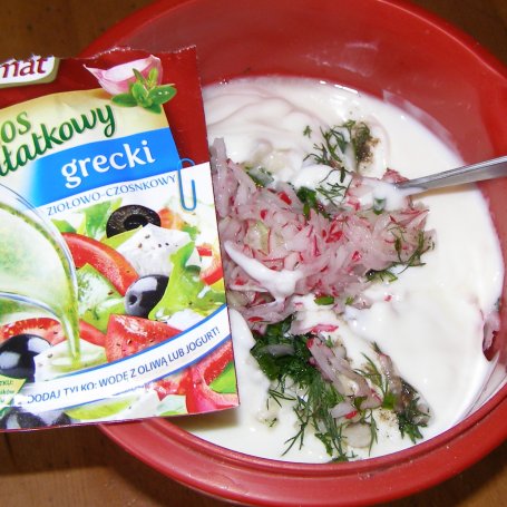 Krok 3 - w stylu greckim mielone grillowane z sosem jogurtowym... foto