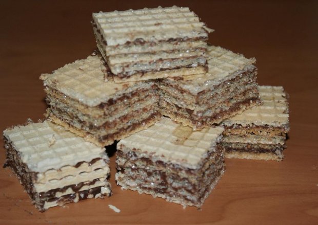 Fotografia przedstawiająca Wafle z masą czekoladową