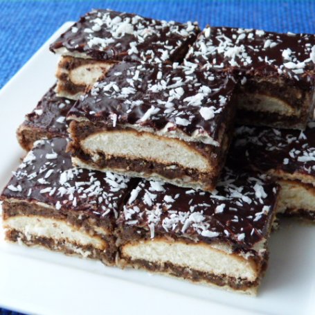 Krok 4 - Wafle z masą kawowo-kokosową foto