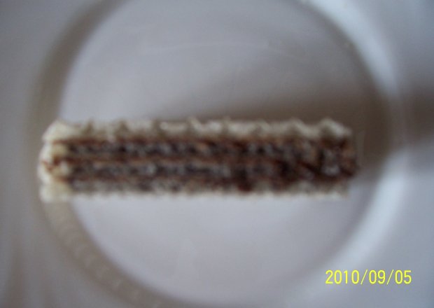 Fotografia przedstawiająca wafle z nutellą