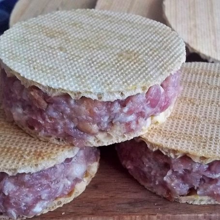 Krok 4 - Waflowe krążki z mielonym i farszem jajecznym foto