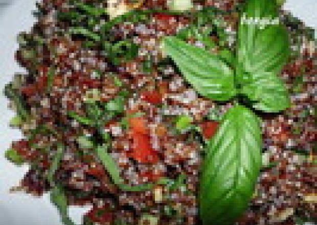 Wakacyjny przepis czyli Sałatka z quinoa foto