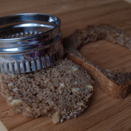 Krok 1 - Walentynkowe kanapeczki foto