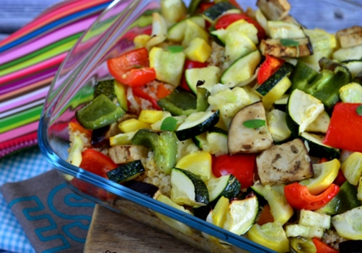 Warzywa z komosą foto