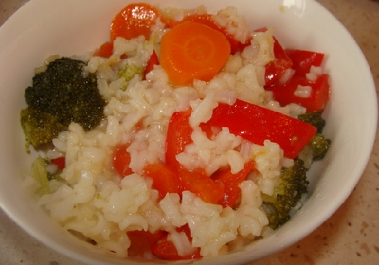 Warzywa z ryżem na kolację foto