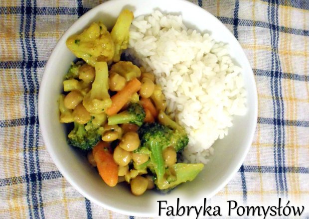 Fotografia przedstawiająca Warzywne curry