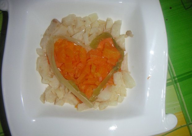 Fotografia przedstawiająca Warzywne seruszko i Rosołek zakochanej:)