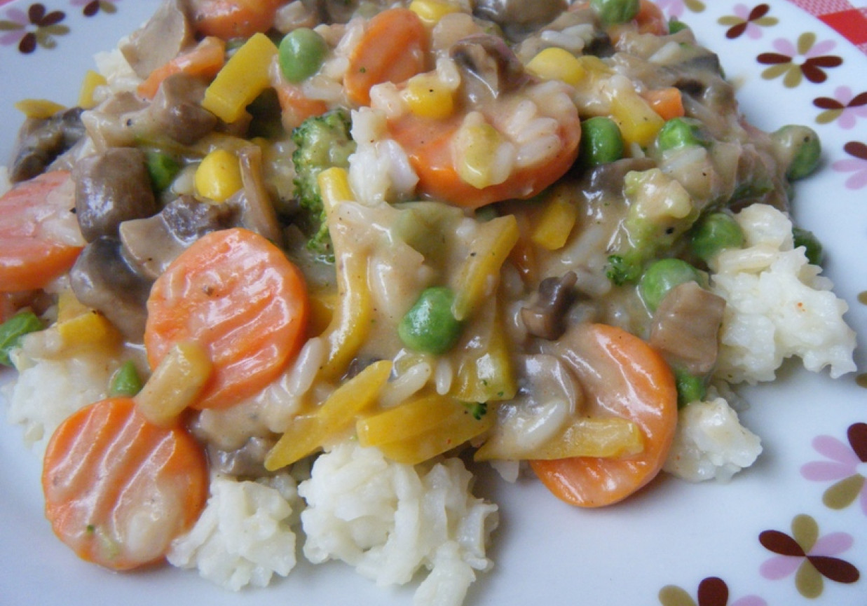 Warzywny mix z ryżem foto