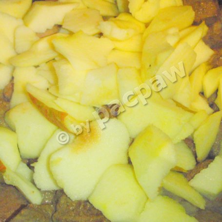 Krok 5 - Wątróbka wieprzowa w jabłkach podana z puree ziemniaczano-cebulowym foto