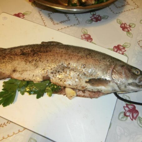 Krok 3 - wędzony pstrąg foto