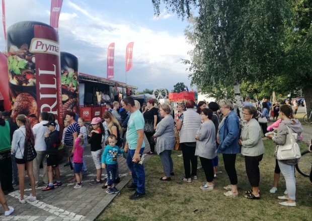 Weekendowe grillowanie z Robertem Sową w Ełku foto