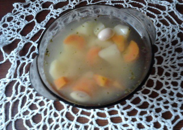 Fotografia przedstawiająca Wegańska zupa fasolowa