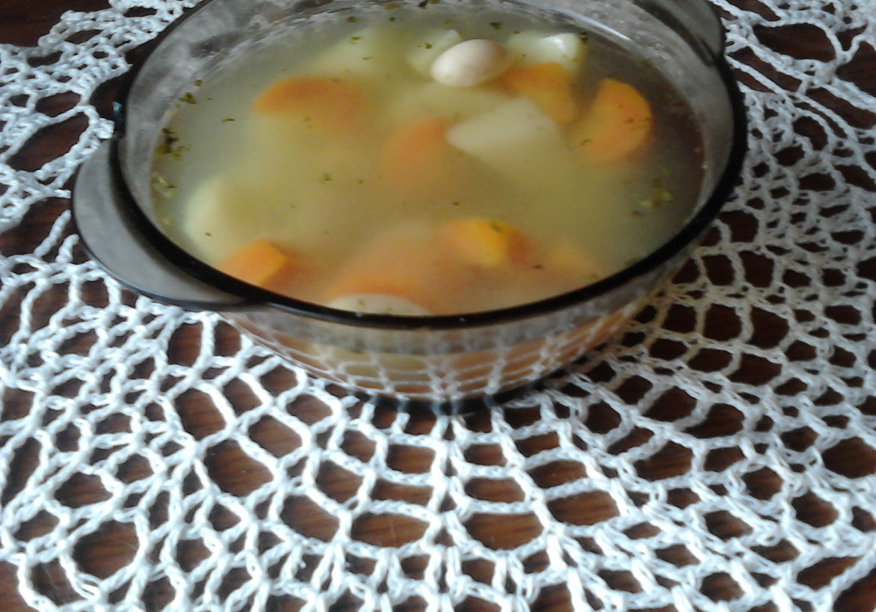 Wegańska zupa fasolowa foto
