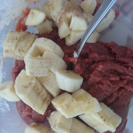 Krok 1 - Wegańskie ciasteczka z syropem daktylowym i bananem foto