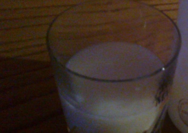 Fotografia przedstawiająca white drink