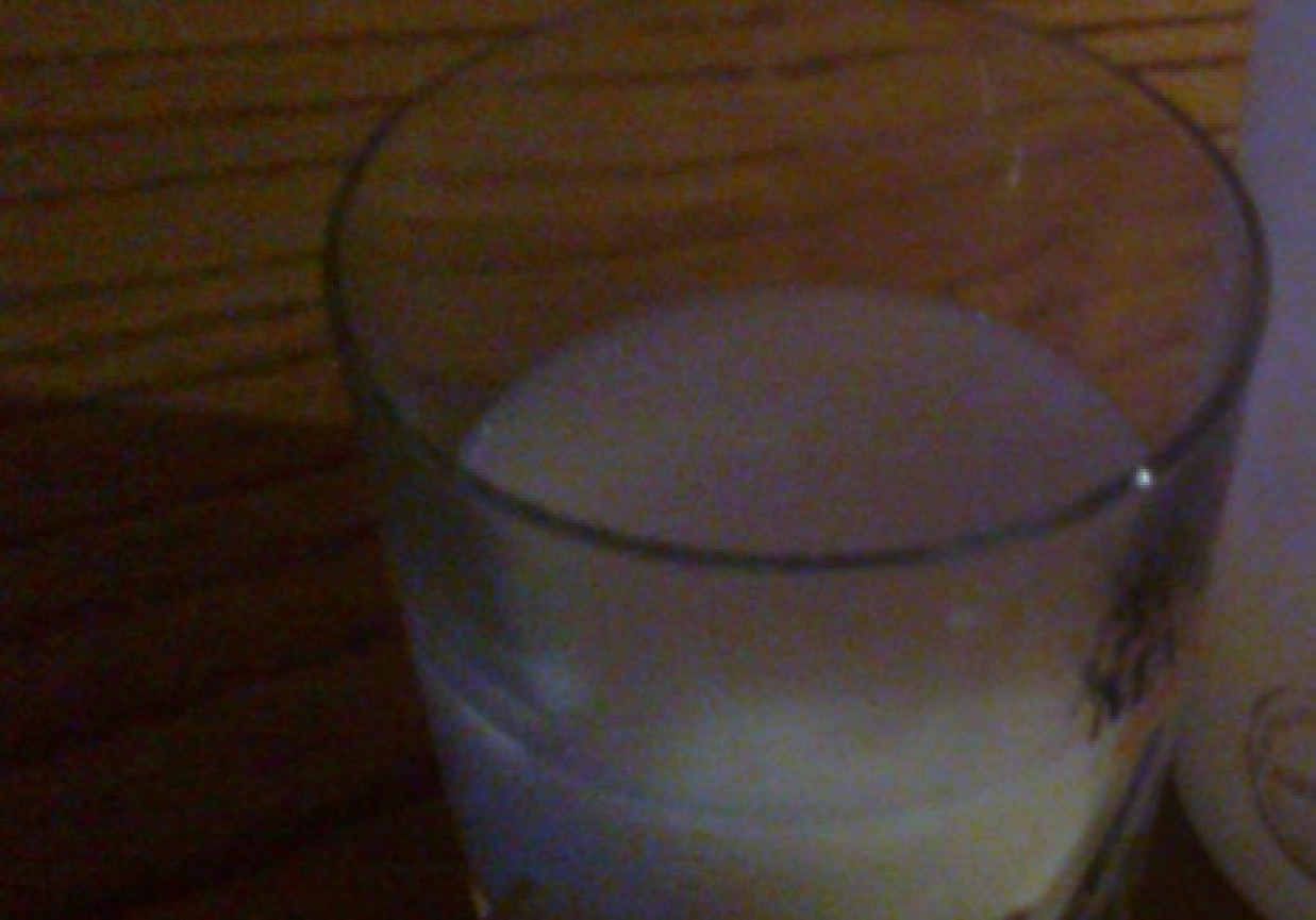 white drink foto