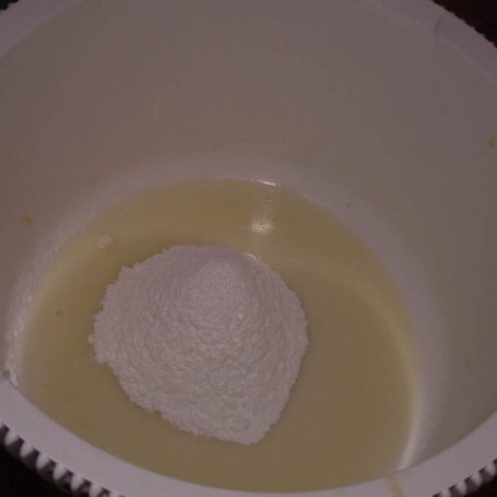 Krok 13 - Wielkanocna cytrynowa babka z kremem foto